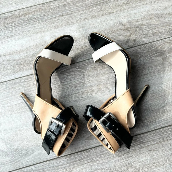 Guess Black Tan Ankle Strappy Heeled Sandals - Picture 5 of 12